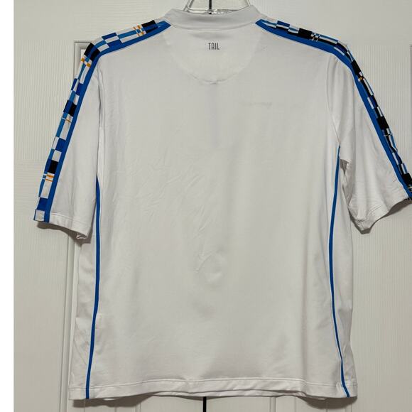 Tail Mara Activewear Elbow Sleeve Top, White, Size XL - Picture 5 of 9